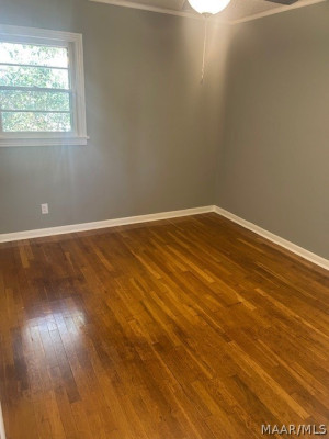1209 Lynwood Drive