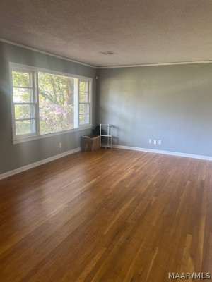 1209 Lynwood Drive