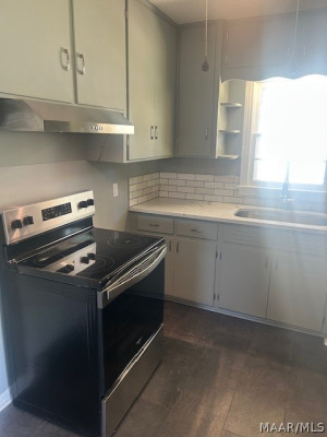 1209 Lynwood Drive