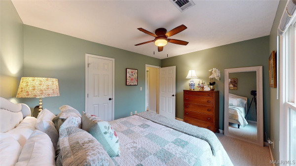 223 LAKESHORE Drive