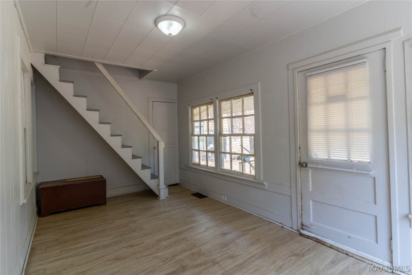 341 Ryan Street