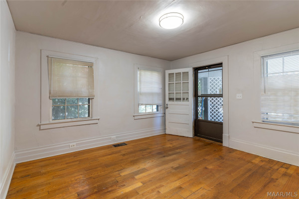 341 Ryan Street