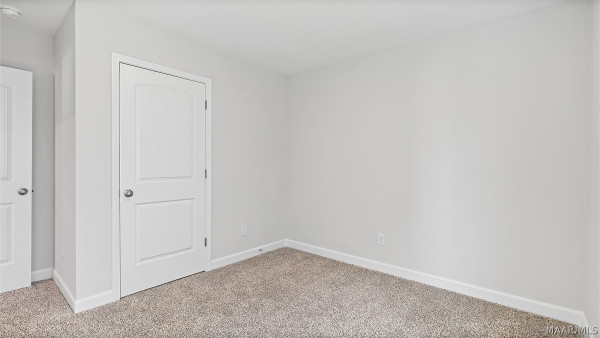 1031 Garden Lane
