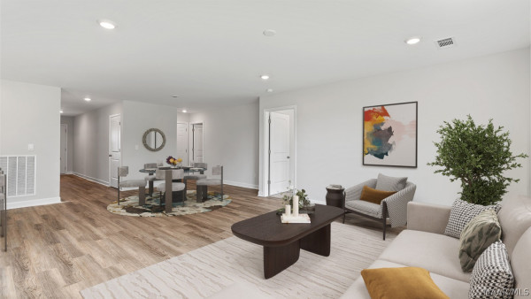 1031 Garden Lane