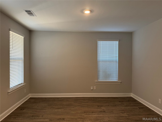 1632 Windsor Hill Lane