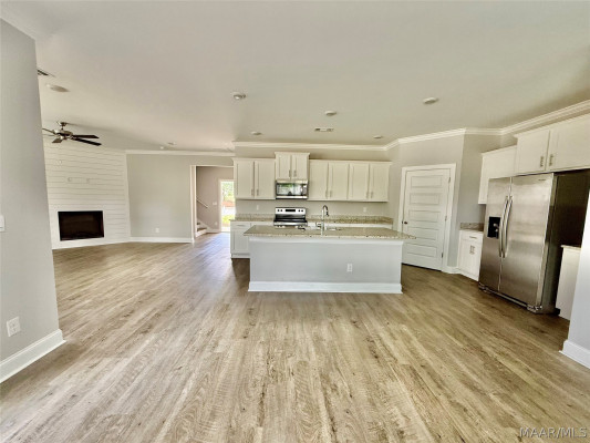 1632 Windsor Hill Lane