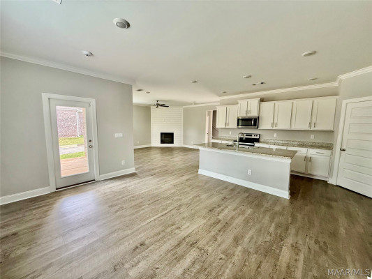 1632 Windsor Hill Lane