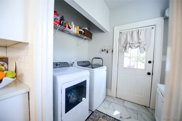 410 Thorn Place