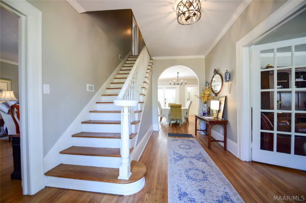 410 Thorn Place