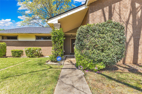 114 Azalea Drive