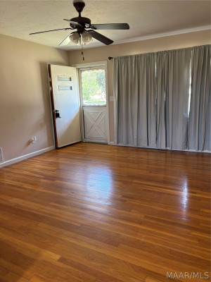 997 Parkwood Drive