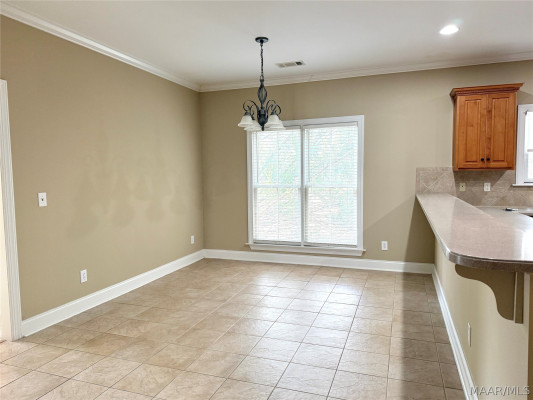 5548 Ash Grove Circle