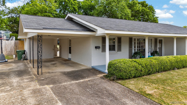 349 Sterling Drive
