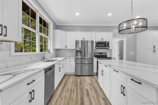 3309 Le Bron Road