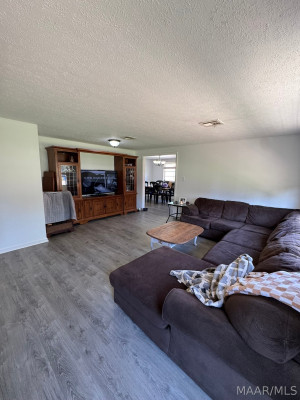 207 Primrose Drive