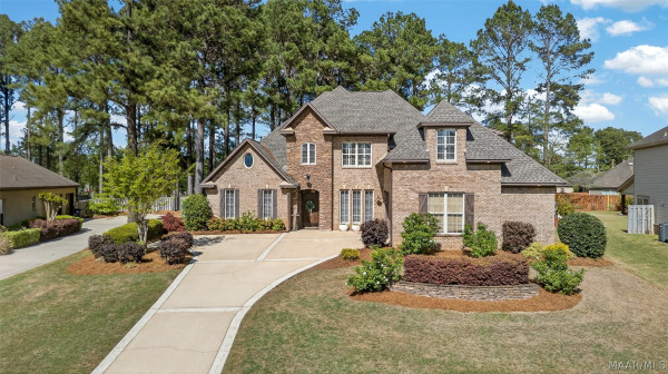 9512 Crescent Lodge Drive