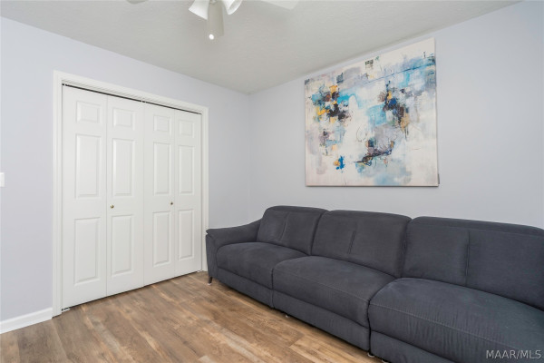 7367 Heathermoore Loop