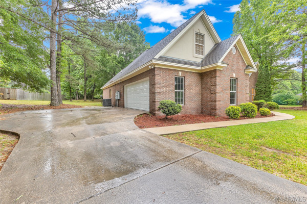 823 Merry Lake Drive