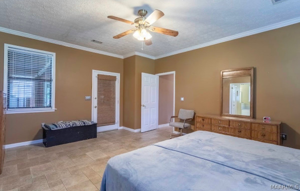 388 Sullivans Trace