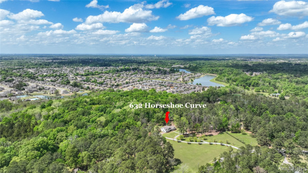 632 Horseshoe Curve