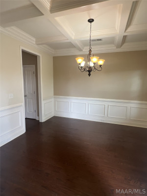 111 Glennbrooke Lane