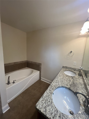 111 Glennbrooke Lane