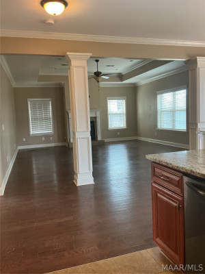 111 Glennbrooke Lane