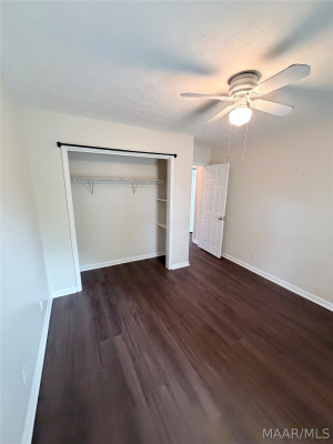 7100 W Ridge Court
