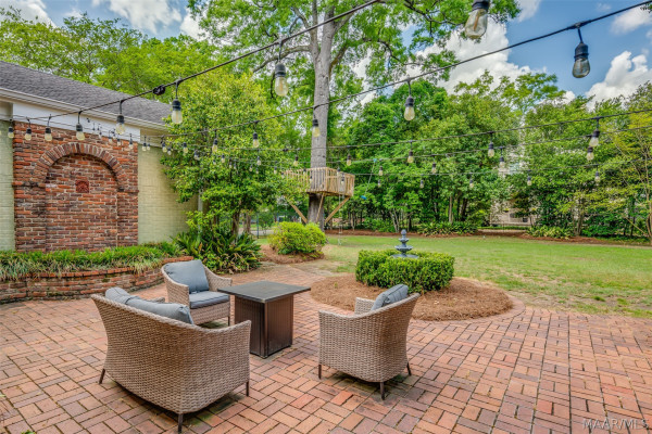 201 Felder Avenue