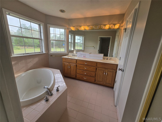 1413 County Road 43 .