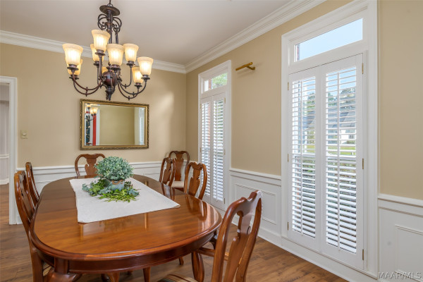 7800 HALCYON FOREST Trail
