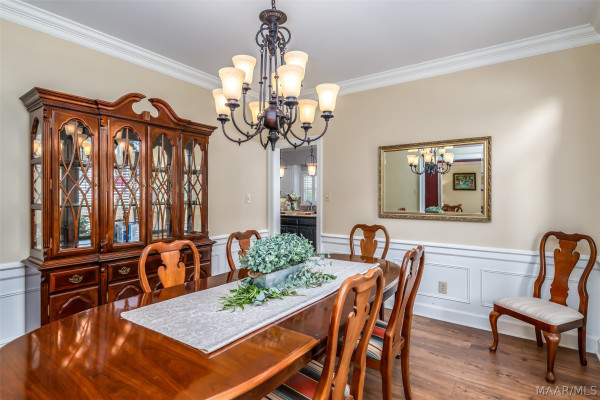 7800 HALCYON FOREST Trail