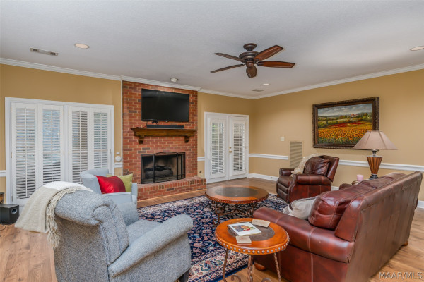 7800 HALCYON FOREST Trail