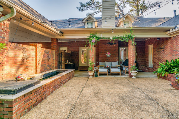 7800 HALCYON FOREST Trail