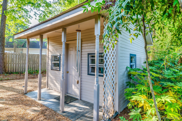 7800 HALCYON FOREST Trail