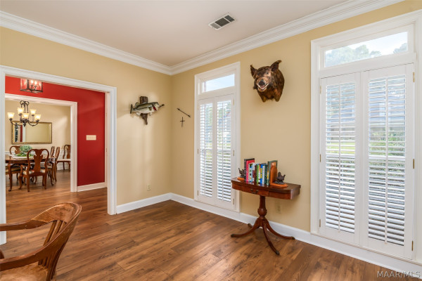 7800 HALCYON FOREST Trail