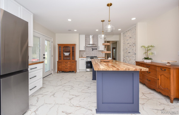 247 Cherokee Trail