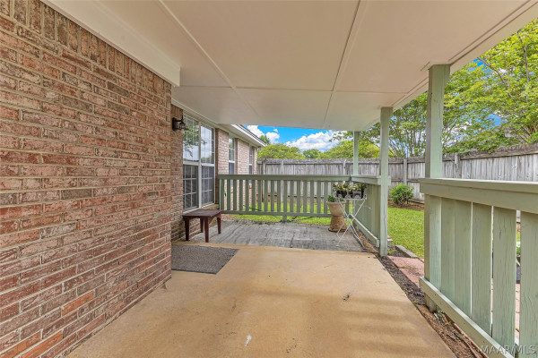 15 Wittjen Court