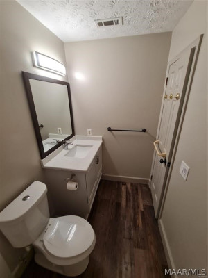 804 Winter Place