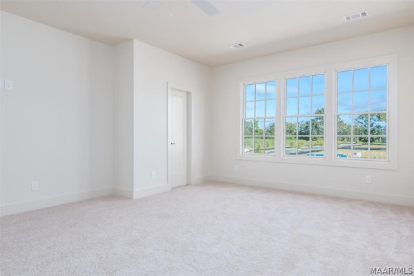 8404 Conduit Street