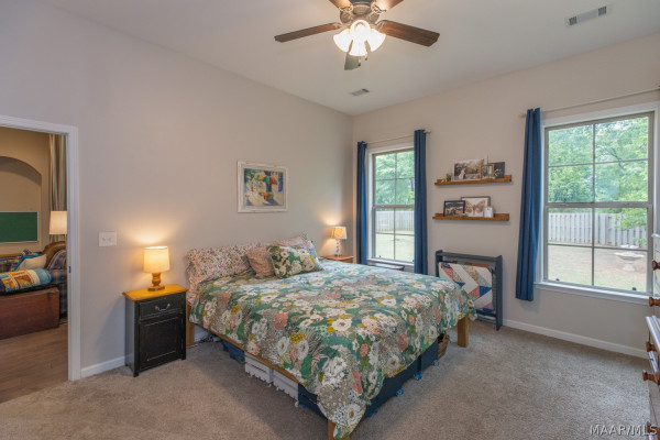 9403 Crescent Lodge Circle