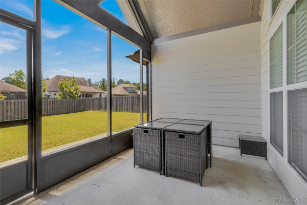 9290 CRESCENT LODGE Circle