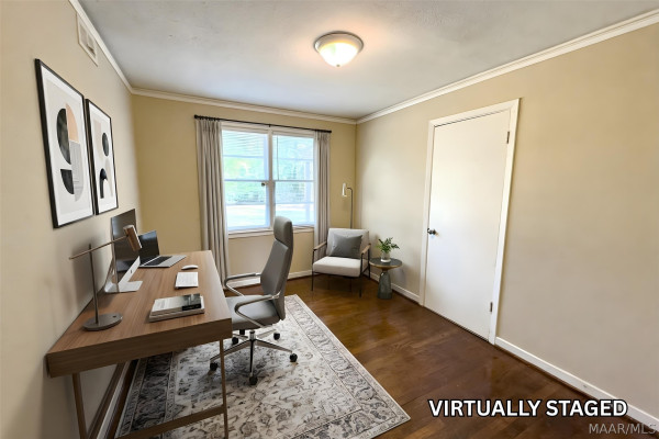 815 Perry Hill Road