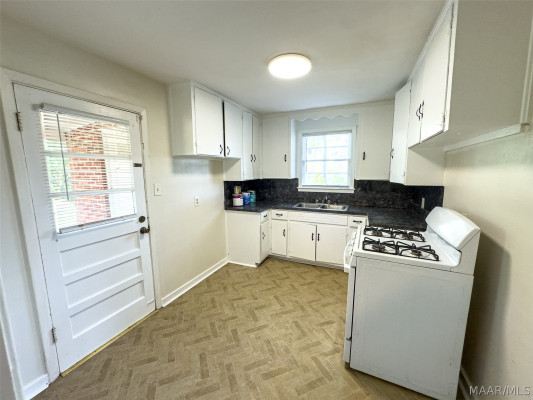 815 Perry Hill Road