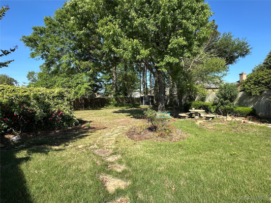 416 Towne Lake Drive