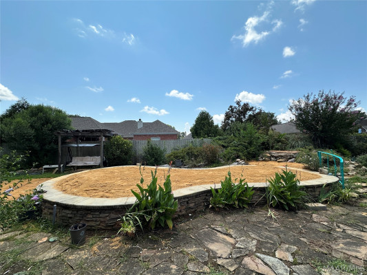 416 Towne Lake Drive