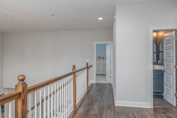 8919 Register Ridge