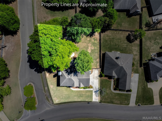8919 Crescent Lodge Drive