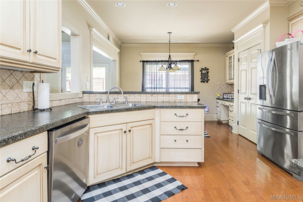 465 Winding Wood Drive