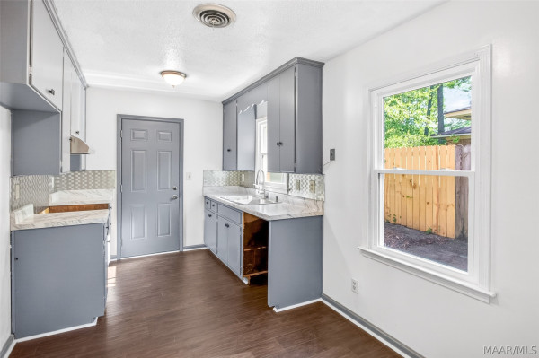 3311 Habersham Road